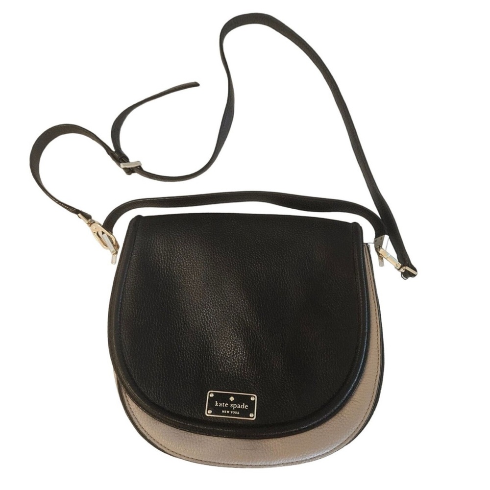KATE SPADE OLIVET STREET LILLY PEBBLE BLACK CREAM LEATHER CROSSBODY BAG